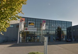 Showroom_Arnos_dakramen